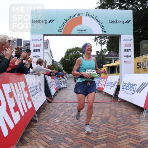 30.08.2026 - Blankeneser Heldenlauf Lena Gebhardt http://msf.ph/oto/10071757 30.08.2026 10:12:29 Ziel 5365, 5560 meine-sportfotos.de