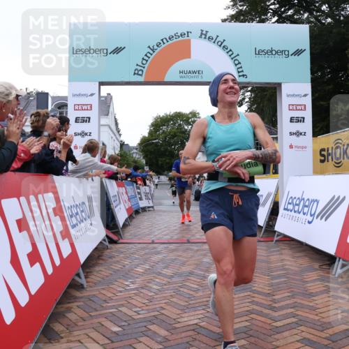 30.08.2026 - Blankeneser Heldenlauf Lena Gebhardt http://msf.ph/oto/10071766 30.08.2026 10:12:29 Ziel 5365, 5560 meine-sportfotos.de