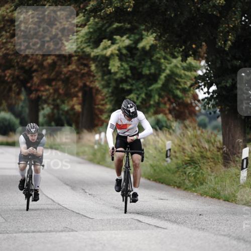 30.08.2026 - Elbe Triathlon Hamburg Michael Burmester http://msf.ph/oto/10071829 30.08.2026 10:08:46 Radfahren 425, 634, 686, 709, 792 meine-sportfotos.de