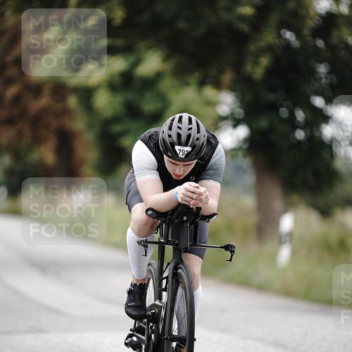 30.08.2026 - Elbe Triathlon Hamburg Michael Burmester http://msf.ph/oto/10071835 30.08.2026 10:08:49 Radfahren 425, 606, 792 meine-sportfotos.de