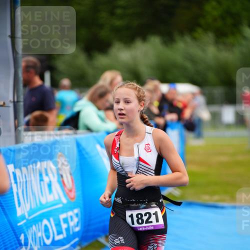 30.08.2026 - Elbe Triathlon Hamburg LAZAROV Photography http://msf.ph/oto/10071878 30.08.2026 13:07:07 Ziel 1800, 1821 meine-sportfotos.de