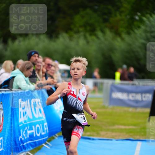 30.08.2026 - Elbe Triathlon Hamburg LAZAROV Photography http://msf.ph/oto/10071968 30.08.2026 13:09:03 Ziel 1789 meine-sportfotos.de