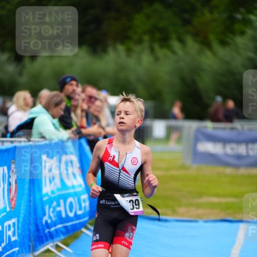 30.08.2026 - Elbe Triathlon Hamburg LAZAROV Photography http://msf.ph/oto/10071971 30.08.2026 13:09:04 Ziel 1789 meine-sportfotos.de