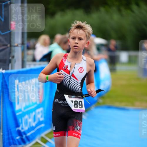 30.08.2026 - Elbe Triathlon Hamburg LAZAROV Photography http://msf.ph/oto/10071982 30.08.2026 13:09:04 Ziel 1789 meine-sportfotos.de