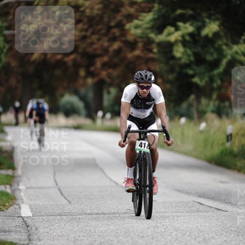 30.08.2026 - Elbe Triathlon Hamburg Michael Burmester http://msf.ph/oto/10071994 30.08.2026 10:10:26 Radfahren 418, 583, 714 meine-sportfotos.de