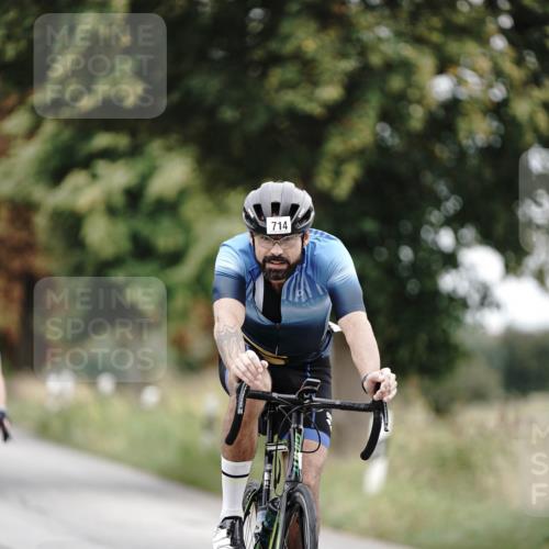 30.08.2026 - Elbe Triathlon Hamburg Michael Burmester http://msf.ph/oto/10072003 30.08.2026 10:10:32 Radfahren 462, 714, 789, 911, 961, 965 meine-sportfotos.de