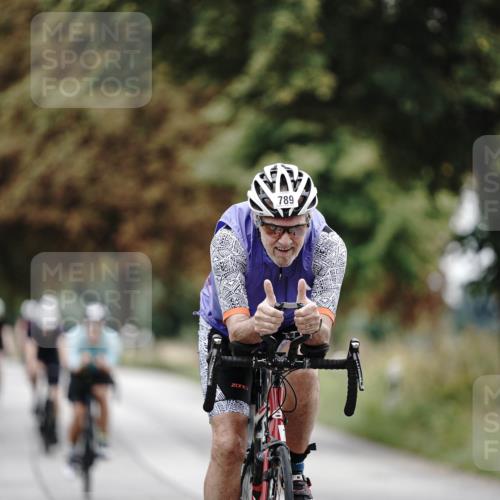 30.08.2026 - Elbe Triathlon Hamburg Michael Burmester http://msf.ph/oto/10072015 30.08.2026 10:10:37 Radfahren 462, 541, 789, 849, 856, 911, 961, 965 meine-sportfotos.de