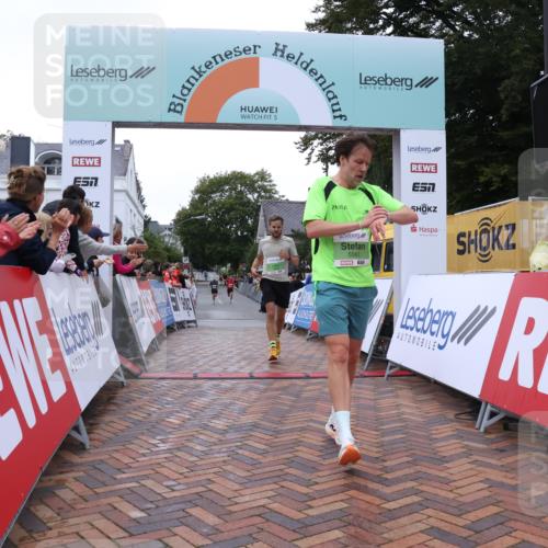 30.08.2026 - Blankeneser Heldenlauf Lena Gebhardt http://msf.ph/oto/10072089 30.08.2026 10:13:19 Ziel 5561, 5844 meine-sportfotos.de