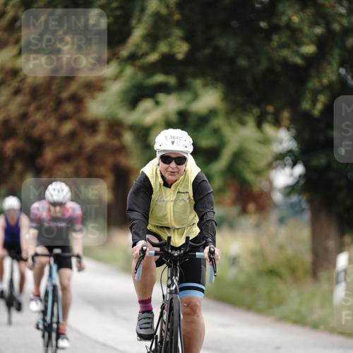 30.08.2026 - Elbe Triathlon Hamburg Michael Burmester http://msf.ph/oto/10072092 30.08.2026 10:11:16 Radfahren 364, 581, 633, 749, 836, 920, 927 meine-sportfotos.de
