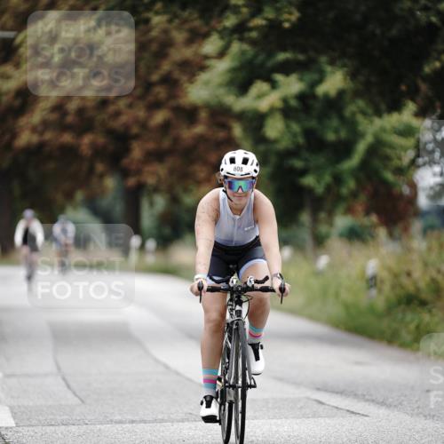 30.08.2026 - Elbe Triathlon Hamburg Michael Burmester http://msf.ph/oto/10072137 30.08.2026 10:11:34 Radfahren 557, 808 meine-sportfotos.de
