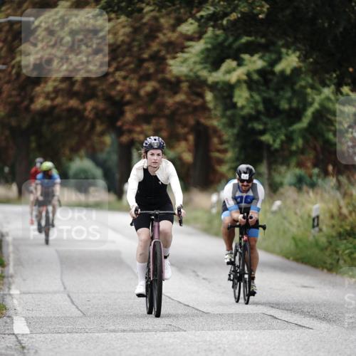 30.08.2026 - Elbe Triathlon Hamburg Michael Burmester http://msf.ph/oto/10072145 30.08.2026 10:11:40 Radfahren 538, 678, 907 meine-sportfotos.de