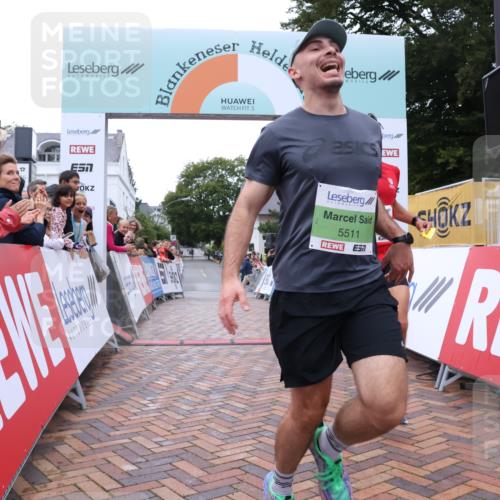 30.08.2026 - Blankeneser Heldenlauf Lena Gebhardt http://msf.ph/oto/10072155 30.08.2026 10:13:25 Ziel 5342, 5511, 5561, 5844 meine-sportfotos.de