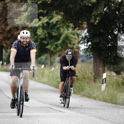 30.08.2026 - Elbe Triathlon Hamburg Michael Burmester http://msf.ph/oto/10072186 30.08.2026 10:12:11 Radfahren 400, 665, 698, 710, 853, 980 meine-sportfotos.de