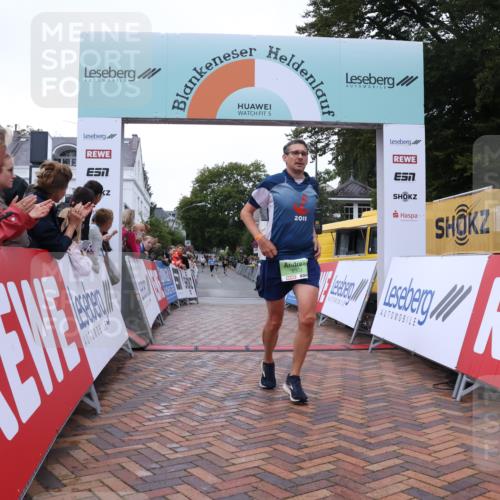 30.08.2026 - Blankeneser Heldenlauf Lena Gebhardt http://msf.ph/oto/10072196 30.08.2026 10:13:53 Ziel 5303, 5749 meine-sportfotos.de