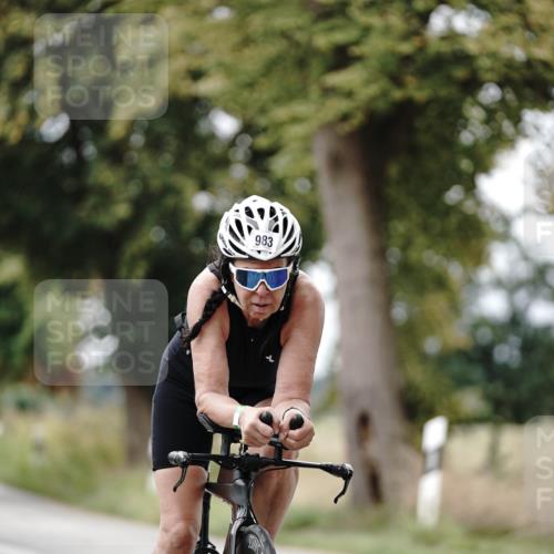 30.08.2026 - Elbe Triathlon Hamburg Michael Burmester http://msf.ph/oto/10072233 30.08.2026 10:12:50 Radfahren 410, 657, 669, 813, 983 meine-sportfotos.de