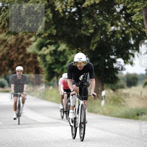 30.08.2026 - Elbe Triathlon Hamburg Michael Burmester http://msf.ph/oto/10072245 30.08.2026 10:13:00 Radfahren 441, 537, 664, 722, 728, 797, 872, 883 meine-sportfotos.de