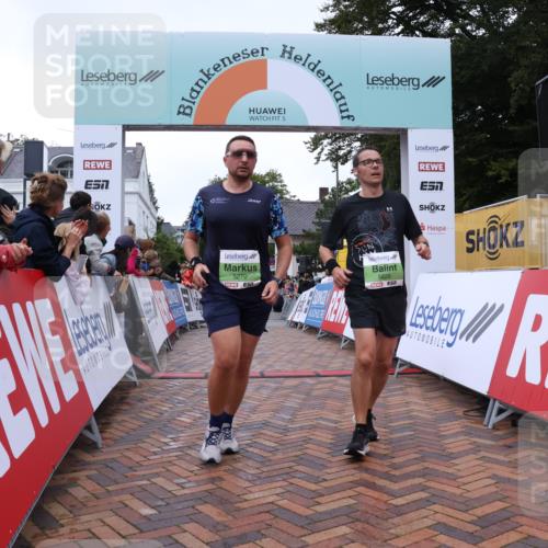 30.08.2026 - Blankeneser Heldenlauf Lena Gebhardt http://msf.ph/oto/10072340 30.08.2026 10:14:24 Ziel 5151, 5270, 5398, 5471, 5620, 5828 meine-sportfotos.de