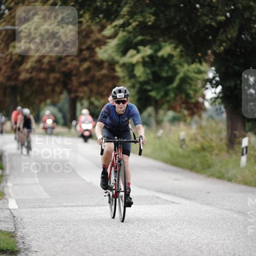 30.08.2026 - Elbe Triathlon Hamburg Michael Burmester http://msf.ph/oto/10072364 30.08.2026 10:14:47 Radfahren 413, 901, 943, 962 meine-sportfotos.de