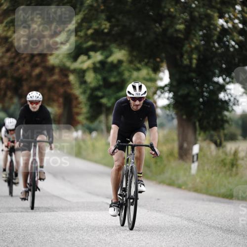 30.08.2026 - Elbe Triathlon Hamburg Michael Burmester http://msf.ph/oto/10072377 30.08.2026 10:15:04 Radfahren 503, 769, 780, 891, 912, 954 meine-sportfotos.de