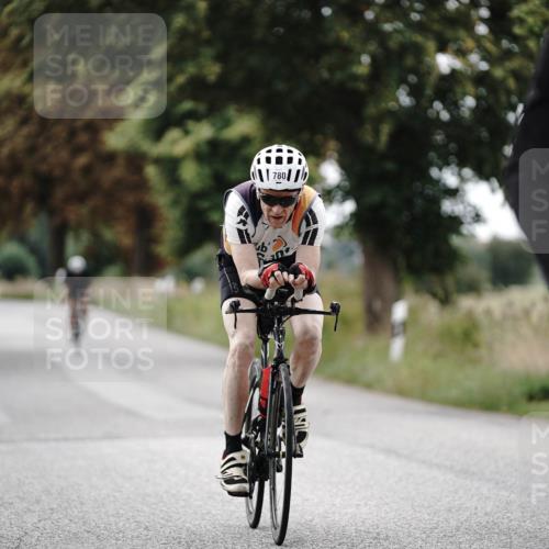 30.08.2026 - Elbe Triathlon Hamburg Michael Burmester http://msf.ph/oto/10072379 30.08.2026 10:15:06 Radfahren 503, 769, 780, 891, 898, 954 meine-sportfotos.de