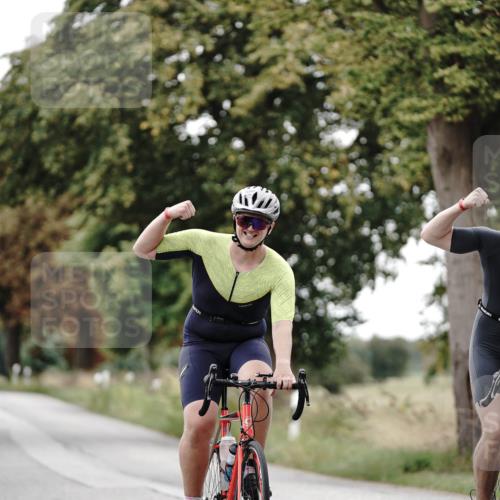 30.08.2026 - Elbe Triathlon Hamburg Michael Burmester http://msf.ph/oto/10072418 30.08.2026 10:15:41 Radfahren 403, 404, 579, 580, 647 meine-sportfotos.de