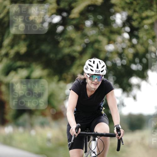 30.08.2026 - Elbe Triathlon Hamburg Michael Burmester http://msf.ph/oto/10072483 30.08.2026 10:16:39 Radfahren 785, 938 meine-sportfotos.de