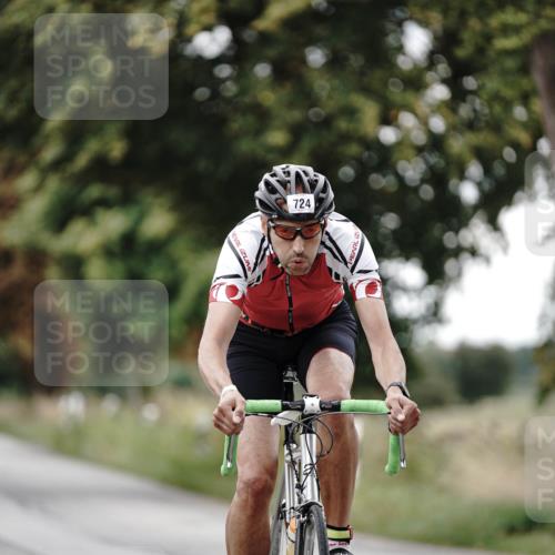 30.08.2026 - Elbe Triathlon Hamburg Michael Burmester http://msf.ph/oto/10072491 30.08.2026 10:16:49 Radfahren 429, 491, 724 meine-sportfotos.de