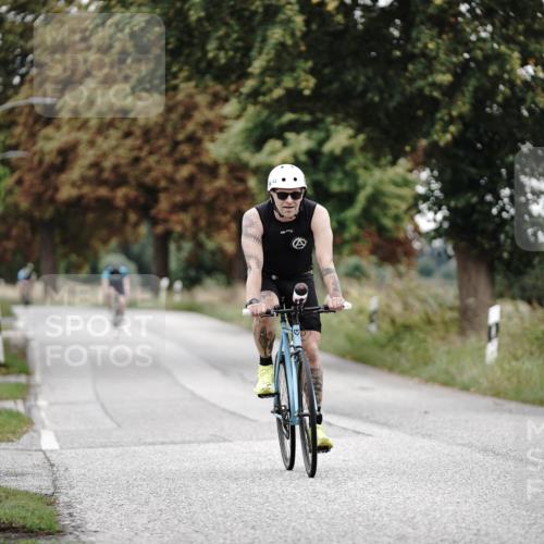 30.08.2026 - Elbe Triathlon Hamburg Michael Burmester http://msf.ph/oto/10072492 30.08.2026 10:16:51 Radfahren 491, 638, 724 meine-sportfotos.de