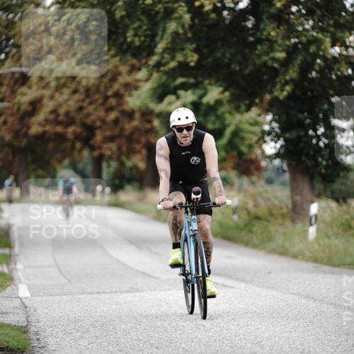30.08.2026 - Elbe Triathlon Hamburg Michael Burmester http://msf.ph/oto/10072493 30.08.2026 10:16:51 Radfahren 491, 638, 724 meine-sportfotos.de