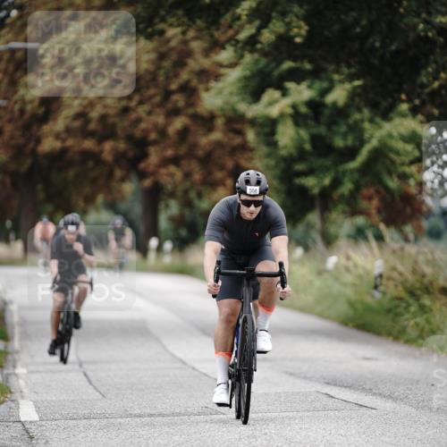 30.08.2026 - Elbe Triathlon Hamburg Michael Burmester http://msf.ph/oto/10072522 30.08.2026 10:17:24 Radfahren 558, 596, 620, 636, 662 meine-sportfotos.de