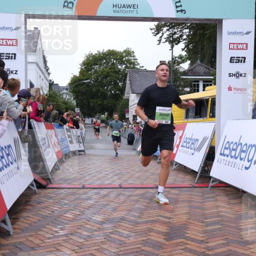 30.08.2026 - Blankeneser Heldenlauf Lena Gebhardt http://msf.ph/oto/10072531 30.08.2026 10:15:11 Ziel 5021, 5059, 5407, 5481, 5775, 5874 meine-sportfotos.de