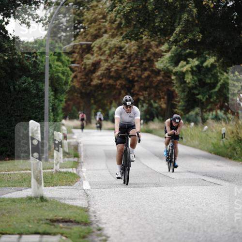 30.08.2026 - Elbe Triathlon Hamburg Michael Burmester http://msf.ph/oto/10072610 30.08.2026 10:19:14 Radfahren 564, 766 meine-sportfotos.de