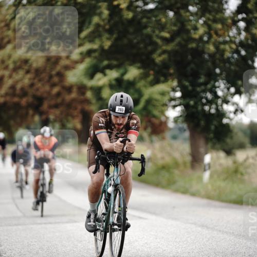 30.08.2026 - Elbe Triathlon Hamburg Michael Burmester http://msf.ph/oto/10072701 30.08.2026 10:21:08 Radfahren 553, 635, 703, 786 meine-sportfotos.de