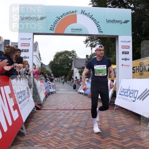 30.08.2026 - Blankeneser Heldenlauf Lena Gebhardt http://msf.ph/oto/10072736 30.08.2026 10:16:09 Ziel 5843 meine-sportfotos.de