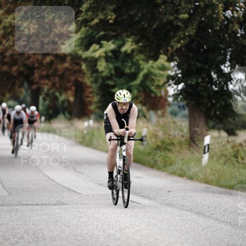 30.08.2026 - Elbe Triathlon Hamburg Michael Burmester http://msf.ph/oto/10072821 30.08.2026 10:24:02 Radfahren 435, 602, 712, 735, 775, 783, 905, 914 meine-sportfotos.de