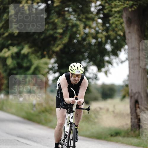 30.08.2026 - Elbe Triathlon Hamburg Michael Burmester http://msf.ph/oto/10072824 30.08.2026 10:24:03 Radfahren 435, 602, 712, 735, 775, 783, 905, 914 meine-sportfotos.de