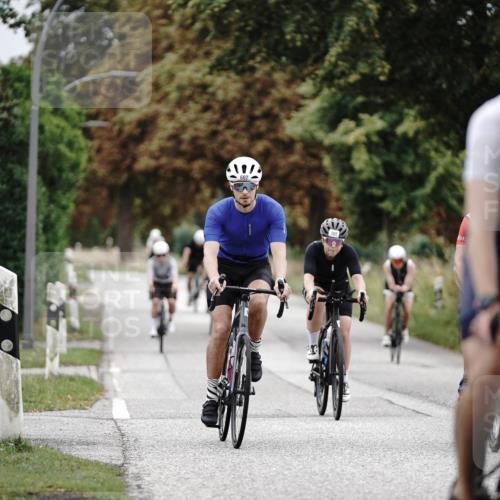 30.08.2026 - Elbe Triathlon Hamburg Michael Burmester http://msf.ph/oto/10072831 30.08.2026 10:24:07 Radfahren 435, 602, 735, 775, 793, 814, 822, 905, 914, 941 meine-sportfotos.de