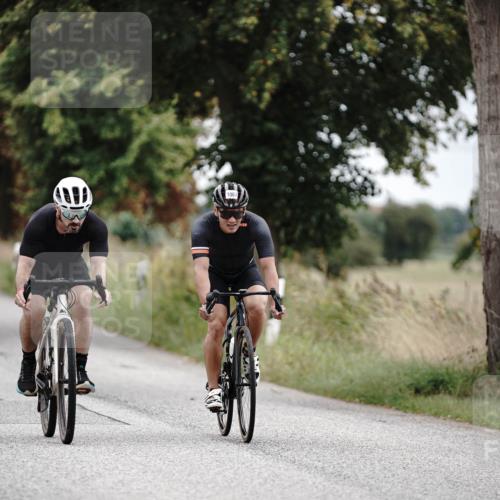 30.08.2026 - Elbe Triathlon Hamburg Michael Burmester http://msf.ph/oto/10072864 30.08.2026 10:24:38 Radfahren 629, 904, 967, 1067, 1116 meine-sportfotos.de