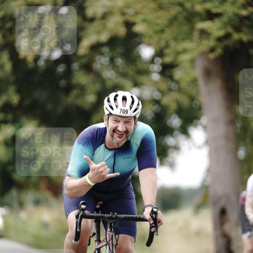 30.08.2026 - Elbe Triathlon Hamburg Michael Burmester http://msf.ph/oto/10072931 30.08.2026 10:26:08 Radfahren 680, 709, 736, 933, 961 meine-sportfotos.de