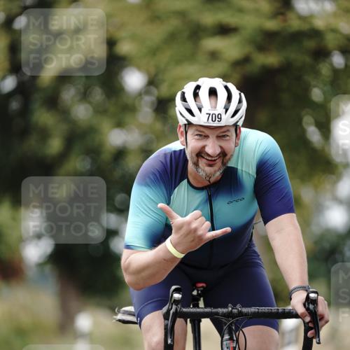 30.08.2026 - Elbe Triathlon Hamburg Michael Burmester http://msf.ph/oto/10072934 30.08.2026 10:26:09 Radfahren 680, 709, 736, 933, 961 meine-sportfotos.de