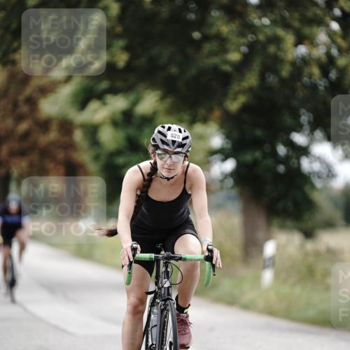 30.08.2026 - Elbe Triathlon Hamburg Michael Burmester http://msf.ph/oto/10072990 30.08.2026 10:27:30 Radfahren 514, 749, 828, 927, 965 meine-sportfotos.de