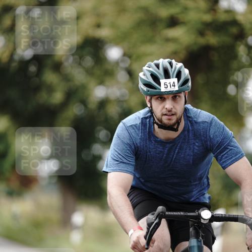 30.08.2026 - Elbe Triathlon Hamburg Michael Burmester http://msf.ph/oto/10072997 30.08.2026 10:27:35 Radfahren 514, 749, 859, 927 meine-sportfotos.de