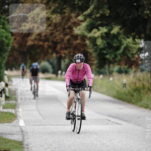 30.08.2026 - Elbe Triathlon Hamburg Michael Burmester http://msf.ph/oto/10072999 30.08.2026 10:27:39 Radfahren 468, 859 meine-sportfotos.de
