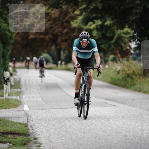 30.08.2026 - Elbe Triathlon Hamburg Michael Burmester http://msf.ph/oto/10073008 30.08.2026 10:27:50 Radfahren 690, 713, 855 meine-sportfotos.de