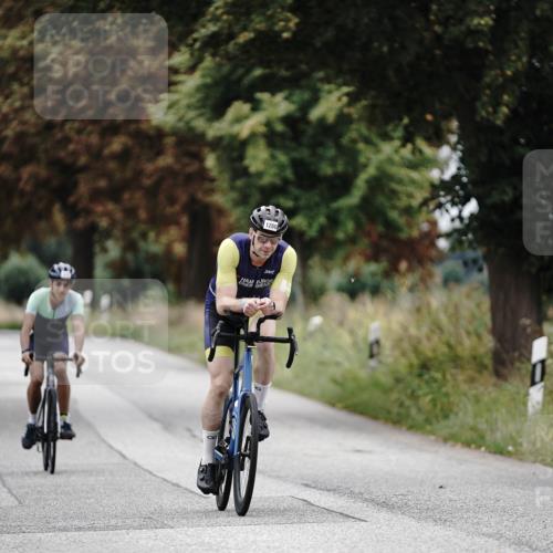30.08.2026 - Elbe Triathlon Hamburg Michael Burmester http://msf.ph/oto/10073035 30.08.2026 10:28:15 Radfahren 509, 570, 757, 1260 meine-sportfotos.de
