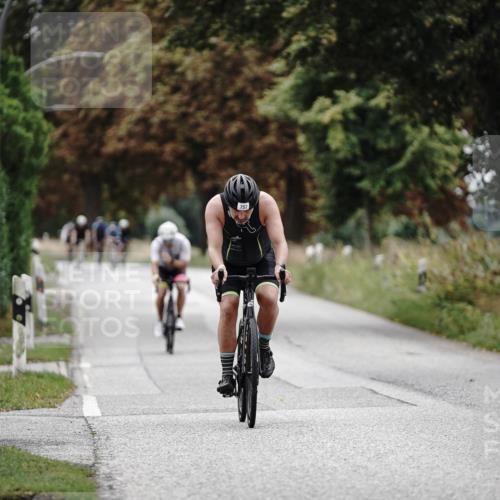 30.08.2026 - Elbe Triathlon Hamburg Michael Burmester http://msf.ph/oto/10073042 30.08.2026 10:28:20 Radfahren 570, 742, 757 meine-sportfotos.de