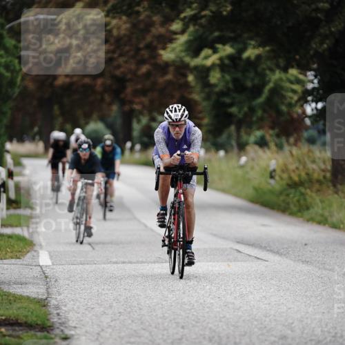 30.08.2026 - Elbe Triathlon Hamburg Michael Burmester http://msf.ph/oto/10073065 30.08.2026 10:28:36 Radfahren 395, 789, 843, 865, 896, 1032, 1085 meine-sportfotos.de