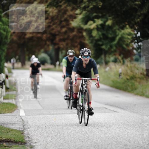 30.08.2026 - Elbe Triathlon Hamburg Michael Burmester http://msf.ph/oto/10073066 30.08.2026 10:28:38 Radfahren 789, 843, 865, 1032, 1085 meine-sportfotos.de