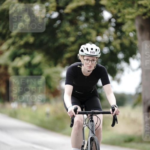 30.08.2026 - Elbe Triathlon Hamburg Michael Burmester http://msf.ph/oto/10073087 30.08.2026 10:28:58 Radfahren 849, 902, 1060 meine-sportfotos.de