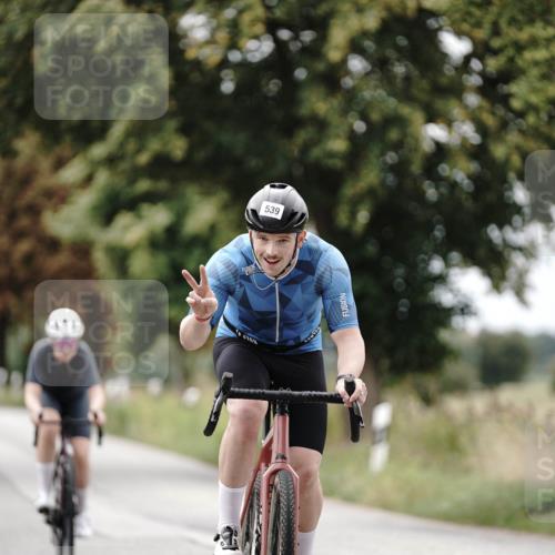 30.08.2026 - Elbe Triathlon Hamburg Michael Burmester http://msf.ph/oto/10073103 30.08.2026 10:29:18 Radfahren 539, 799 meine-sportfotos.de
